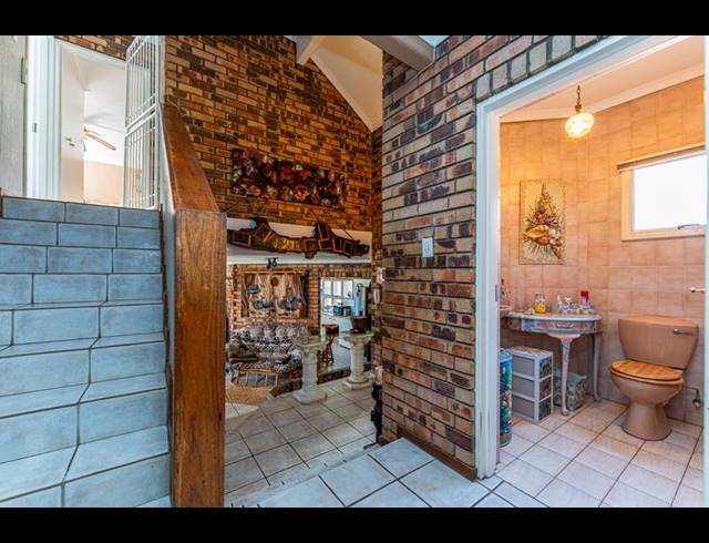 4 BEDROOM HOUSE FOR SALE IN NORTHCLIFF